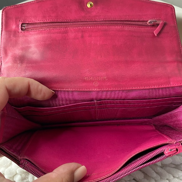 Chanel Pink Caviar Leather Wallet - Picture 10 of 15